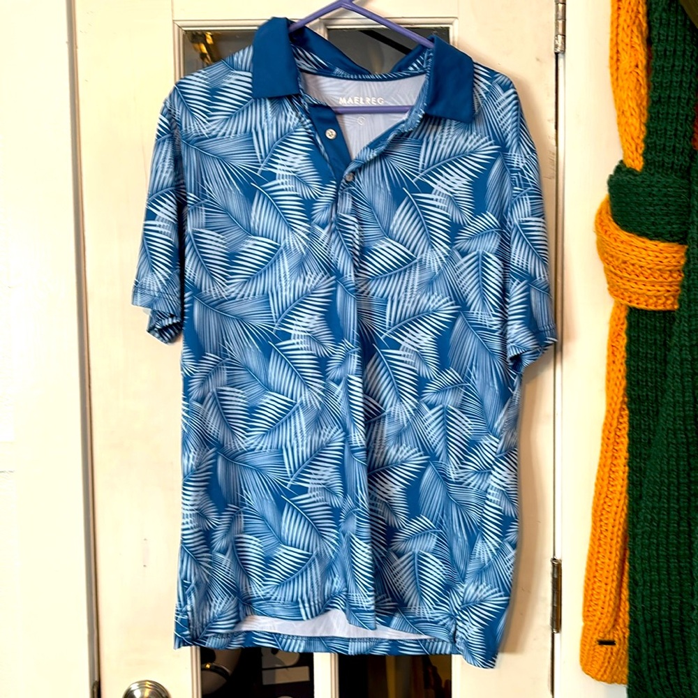 Men’s large performance shirt golf activewear